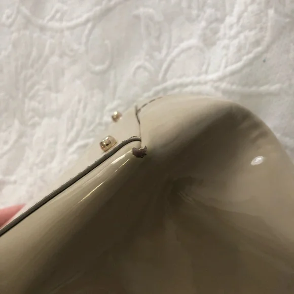 ❌SOLD❌Kate Spade Patent leather bag - Picture 4 of 9